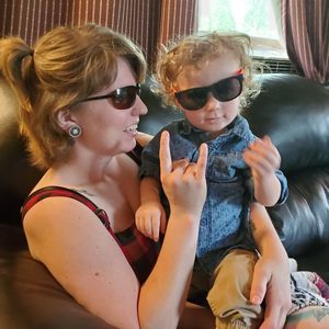 Meet your Posher, Leeann